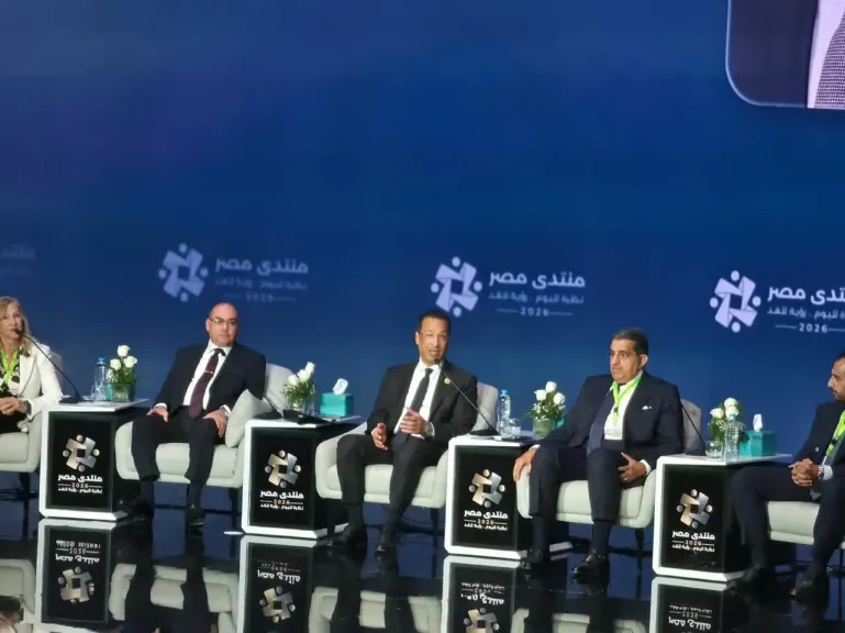 وزير الاتصالات يستعرض استراتيجية «مصر الرقمية» ومستهدفاتها حتى 2030.. والمواطن محور التحول الرقمي