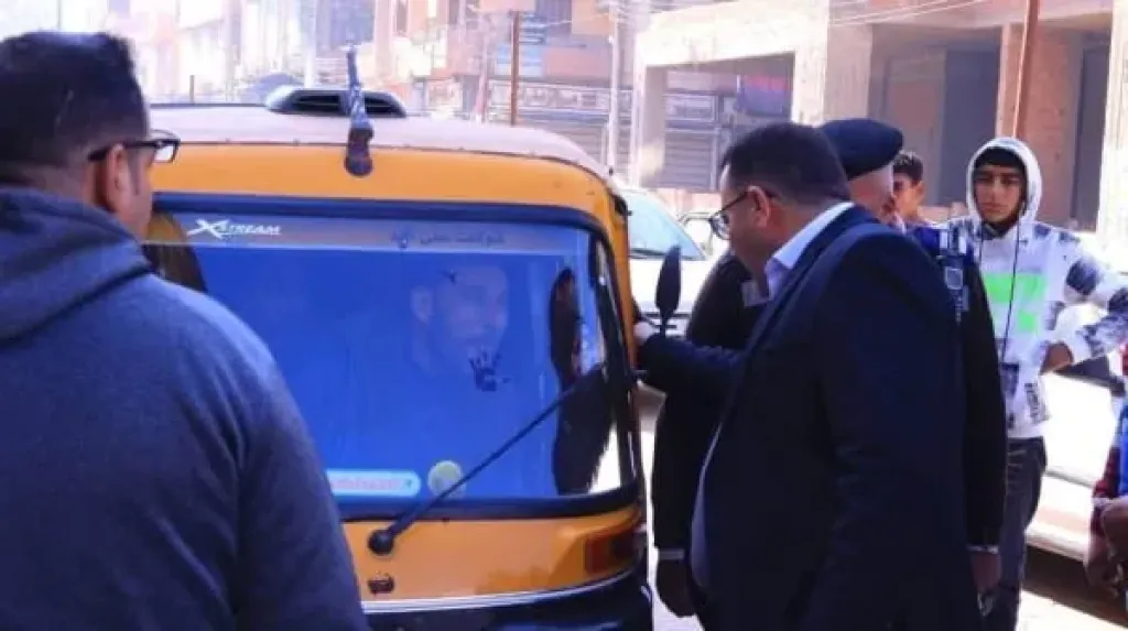رئيس مدينة كفر صقر : تقنين أوضاع 2500 توك توك عبر منظومة سمارت توك..وحملات مكثفة لضبط الشارع