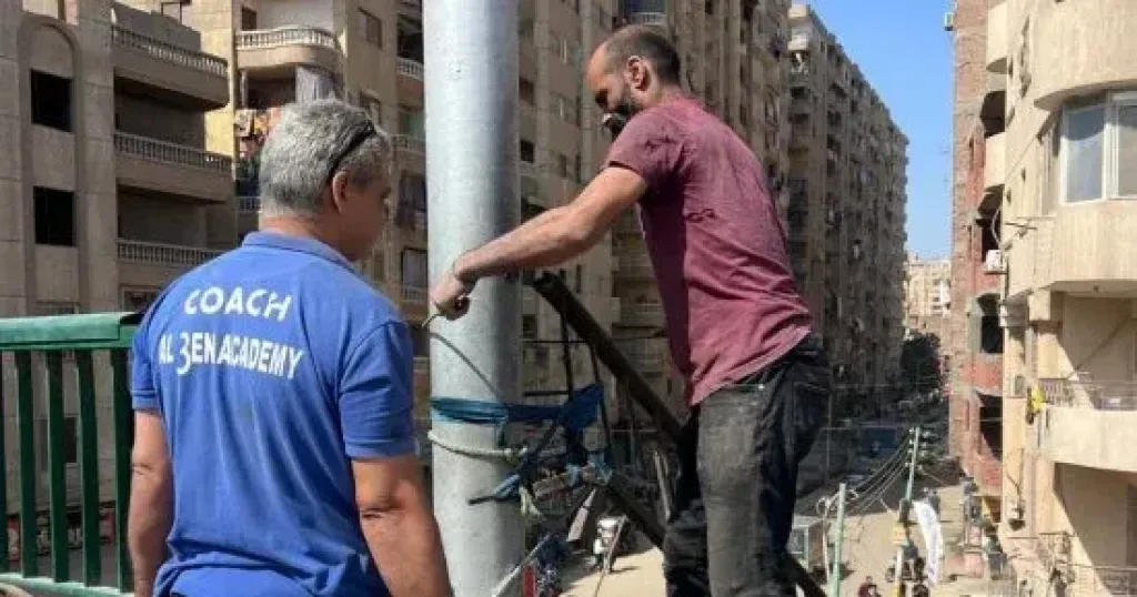 محافظة الجيزة: صيانة عاجلة للسلم الحديدى بمنطقة كعابيش على الطريق الدائرى