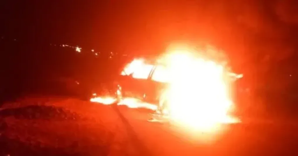 السيطرة على حريق نشب بسيارة ملاكي على طريق بنها شبرا الحر فى القليوبية