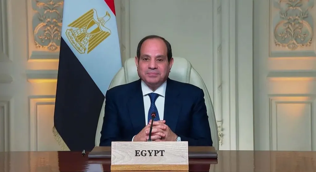 فخامة الرئيس السيسى: قضايا المياه تحظى بأولوية متقدمة فى السياسة الخارجية المصرية