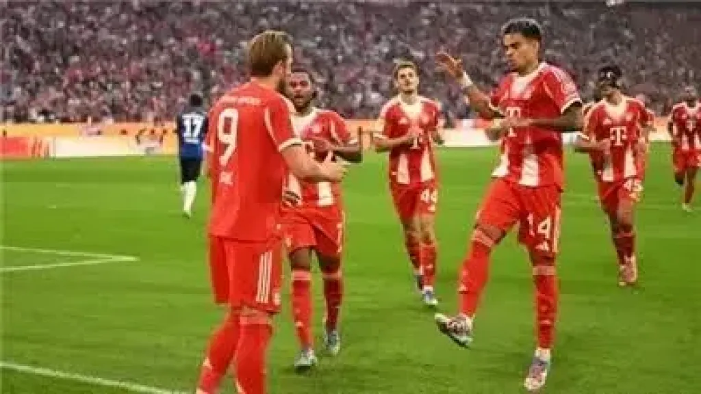 بايرن ميونيخ يطمئن الجماهير على الحالة الصحية لكومباني