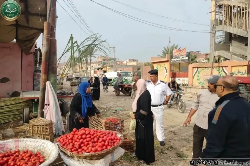 محافظ الشرقية  تكثيف حملات إزالة التعديات والإشغالات المخالفة بالمراكز