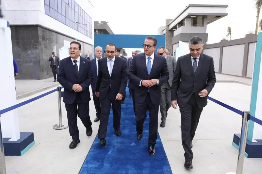 وزير الصحة يدشن الخطوات التنفيذية لنقل تكنولوجيا تصنيع أول لقاح للمكورات الرئوية محليا