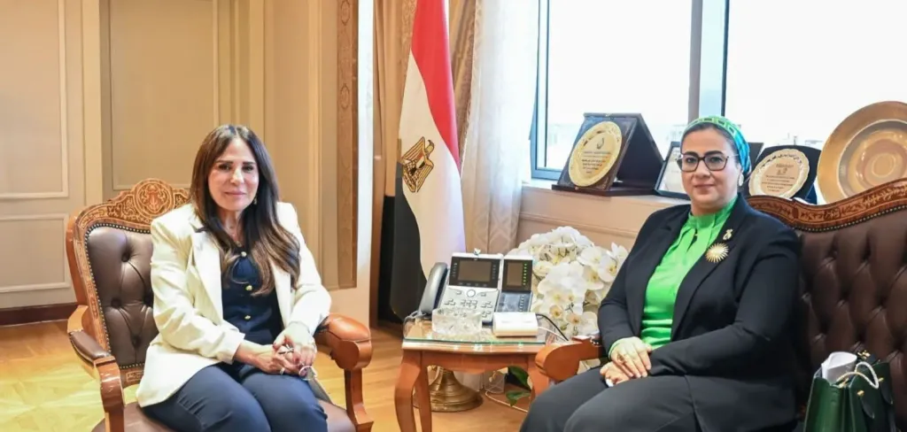 وزيرة الإسكان تبحث مع رئيسة المجلس القومي للمرأة تعزيز التعاون المشترك