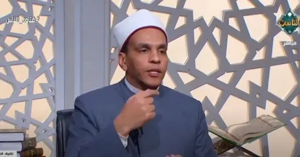 أمين الفتوى: خروجك للعمل نعمة تستحق الشكر.. وقد يكون ما تتعب منه حلما يتمناه غيرك