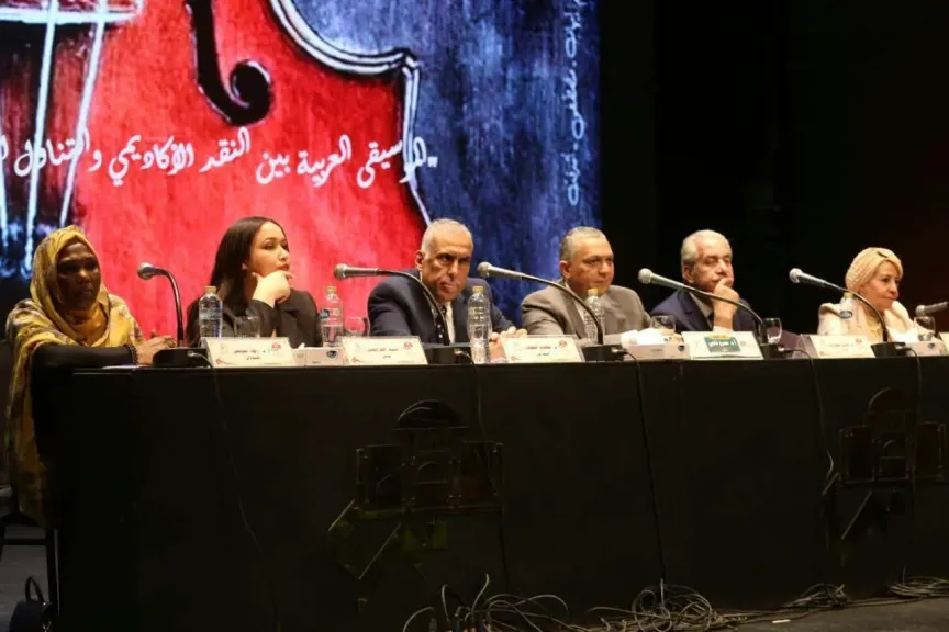 نضال نصيرات ضيف «أغاني منسية» على إذاعة القاهرة الكبرى الأحد
