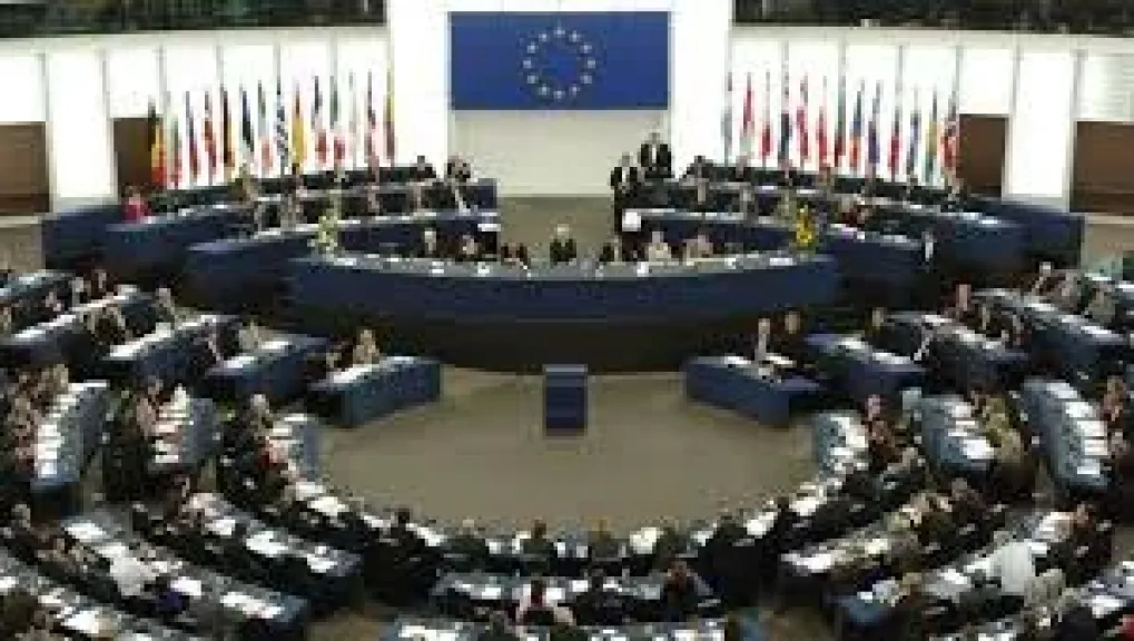 الاتحاد الأوروبي: التهديدات العلنية بشن عمليات عسكرية في سوريا قد ترقى إلى جرائم حرب