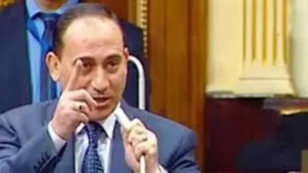 تزامنا مع دخول العيد.. النائب محمد زين الدين يطالب بتشديد الرقابة على الأسواق لمواجهة ”انفلات الأسعار” بعد زيادة البنزين