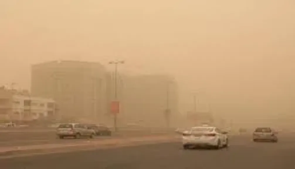 لو تعطلت سيارتك بسبب الرياح والأتربة اتصل على الأرقام التالية