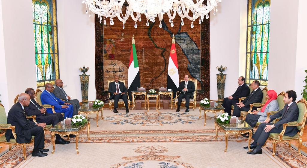 استقبال الرئيس السيسي لرئيس مجلس السيادة الانتقالي السوداني