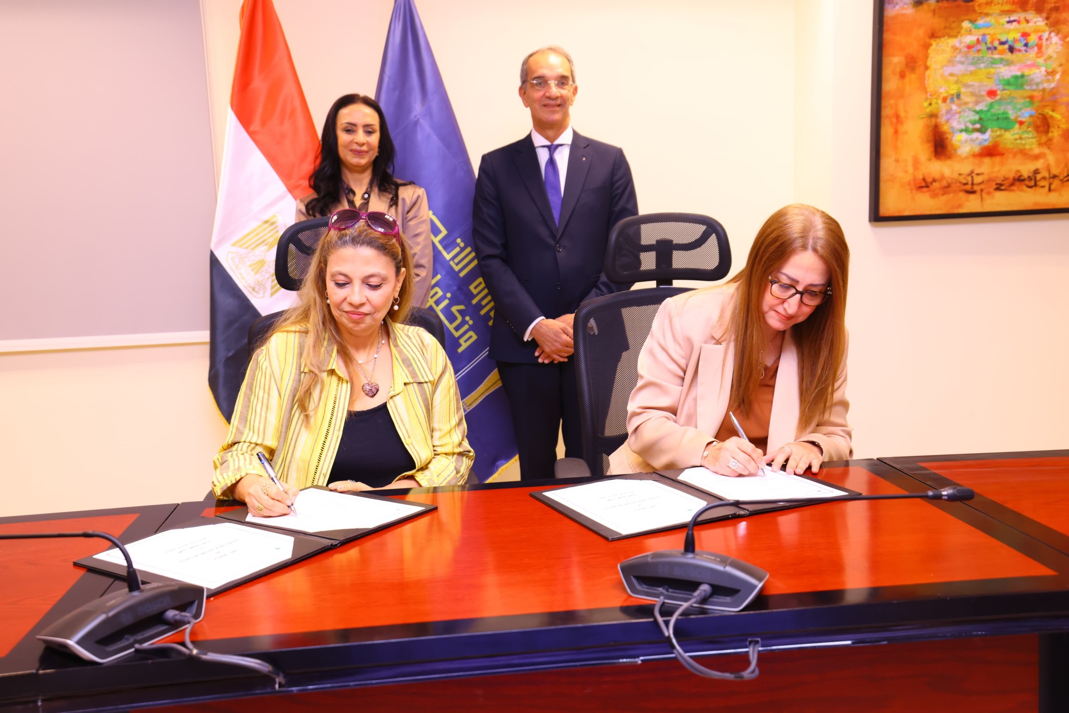 وزير الاتصالات2