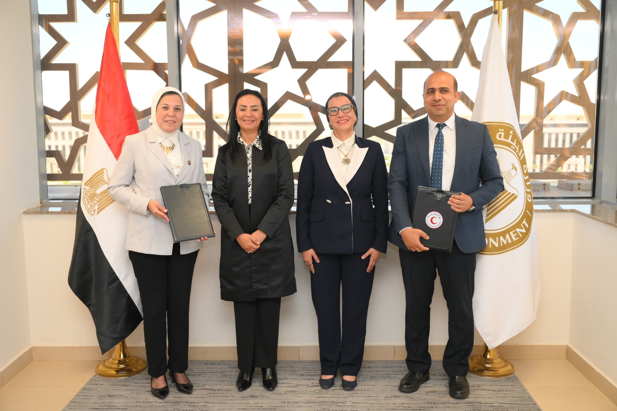 وزيرة التضامن 2